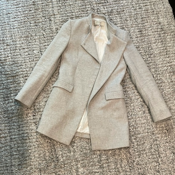 Zara Grey Coat - Picture 5 of 10
